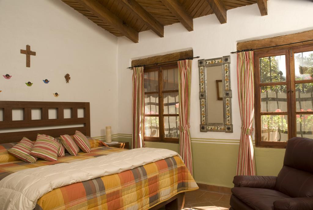 Casa Navacoyan Bed and Breakfast Malinalco Habitación foto
