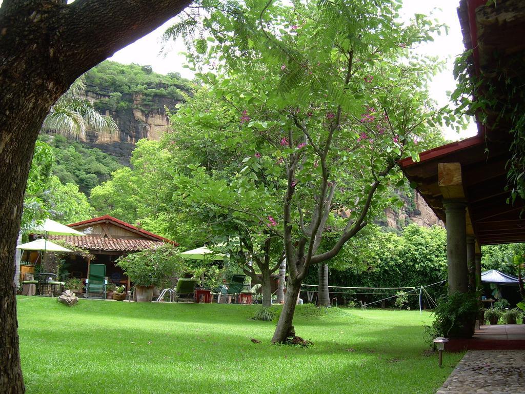 Casa Navacoyan Bed and Breakfast Malinalco Exterior foto